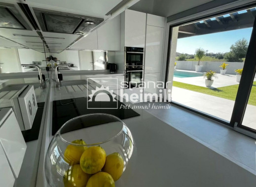 Endursala -  -
Sucina