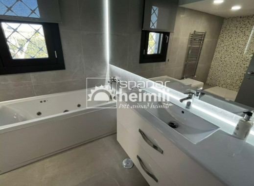 Endursala -  -
Sucina