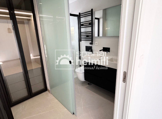 Endursala - Einbýli -
Santa Rosalia