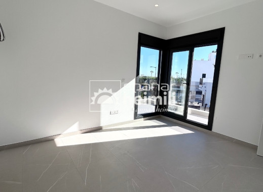 Endursala - Einbýli -
Santa Rosalia