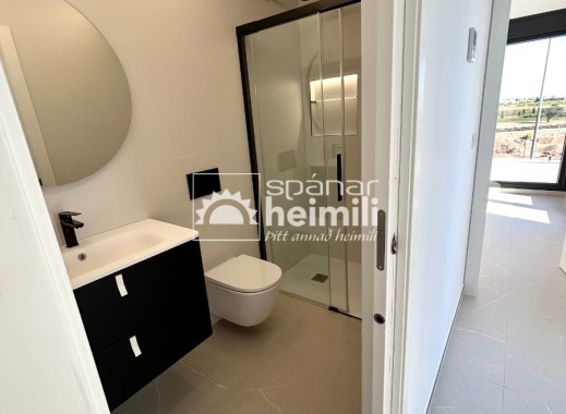 Endursala - Einbýli -
Santa Rosalia