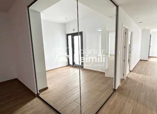 Endursala - Einbýli -
Santa Rosalia