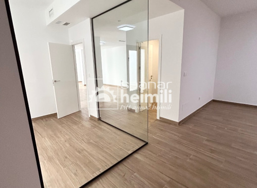 Endursala - Einbýli -
Santa Rosalia