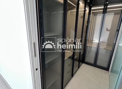 Endursala - Einbýli -
Santa Rosalia