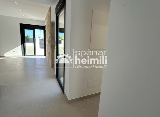 Endursala - Einbýli -
Santa Rosalia