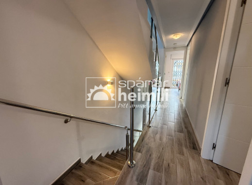 Endursala - Raðhús -
Cabo Roig