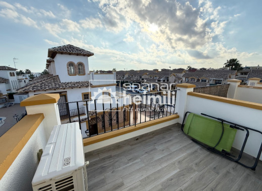 Endursala - Raðhús -
Cabo Roig