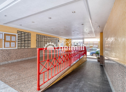 Endursala - Íbúð í fjölbýli -
Torrevieja