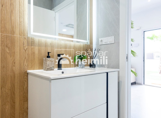 Obra nueva - Casa semi-adosada -
Vistabella