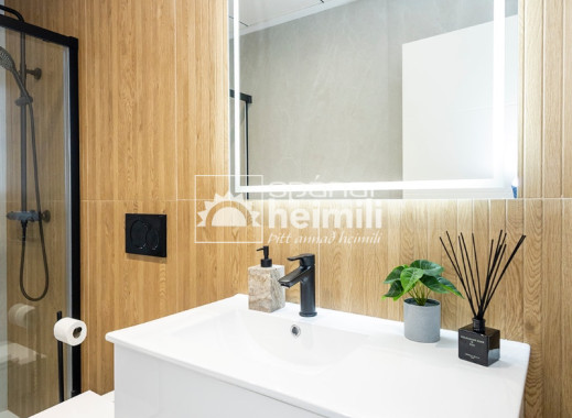 Obra nueva - Casa semi-adosada -
Vistabella