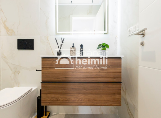 Obra nueva - Casa semi-adosada -
Vistabella