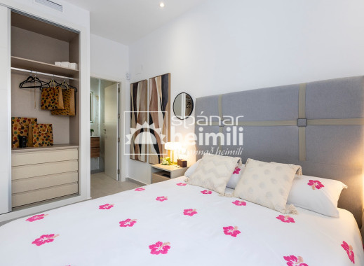 Obra nueva - Casa semi-adosada -
Vistabella