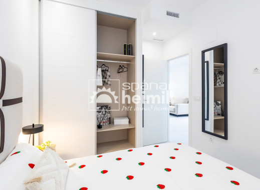 Obra nueva - Casa semi-adosada -
Vistabella