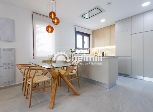 Obra nueva - Casa semi-adosada -
Vistabella