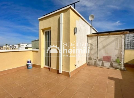 Revente - Mitoyenne -
Los Altos/Los Balcones