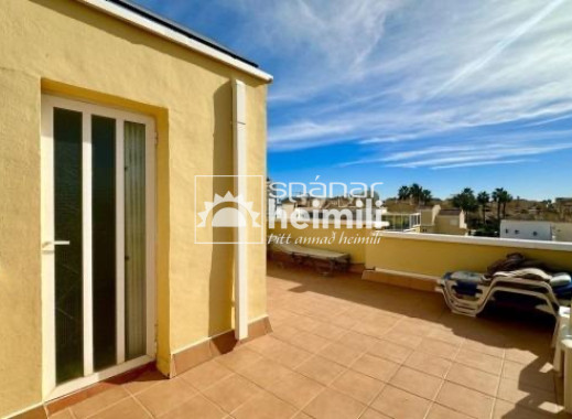 Revente - Mitoyenne -
Los Altos/Los Balcones