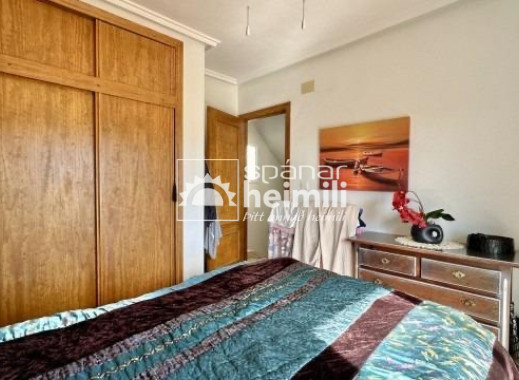 Revente - Mitoyenne -
Los Altos/Los Balcones