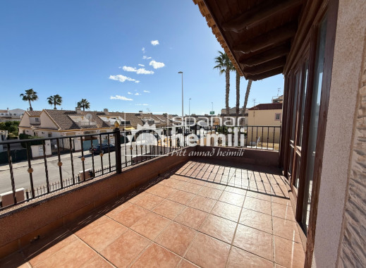 Reventa - Villa -
Cabo Roig