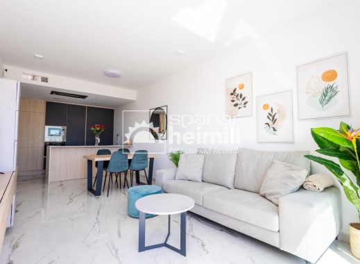 Endursala - Íbúð í fjölbýli -
Playa flamenca