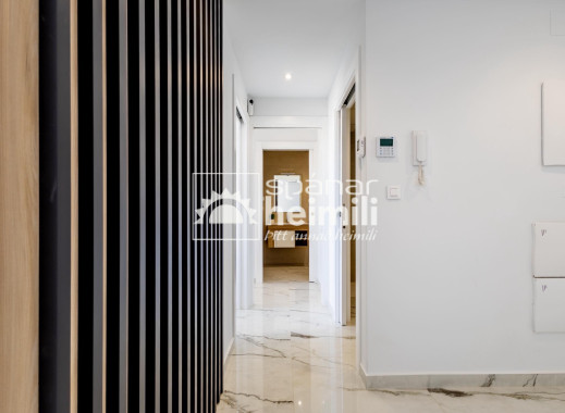 Endursala - Íbúð í fjölbýli -
Playa flamenca