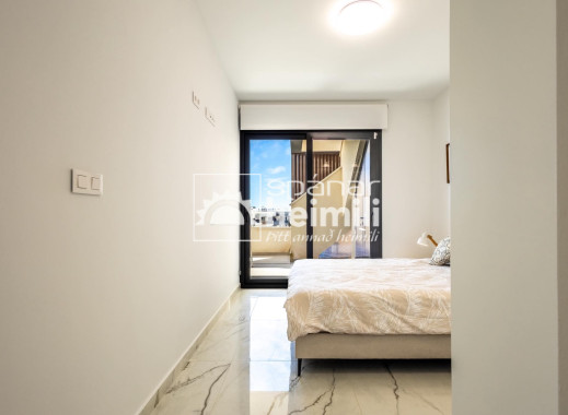 Endursala - Íbúð í fjölbýli -
Playa flamenca