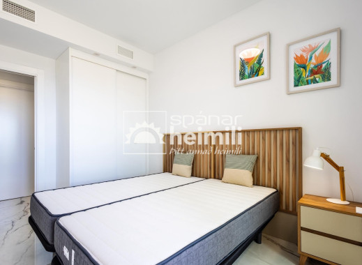 Endursala - Íbúð í fjölbýli -
Playa flamenca