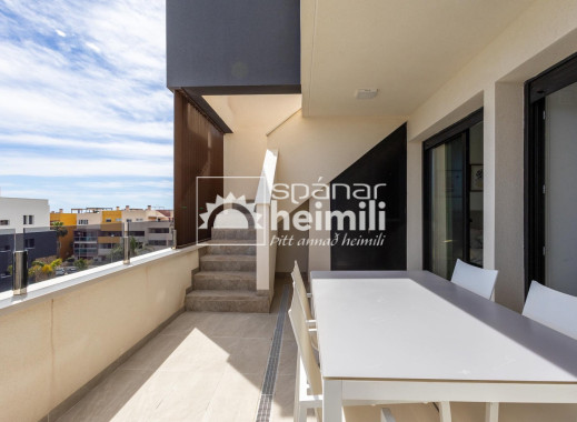 Endursala - Íbúð í fjölbýli -
Playa flamenca