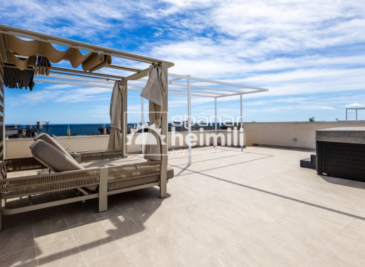 Endursala - Íbúð í fjölbýli -
Playa flamenca