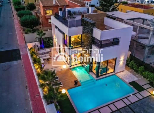 Endursala -  -
Torrevieja