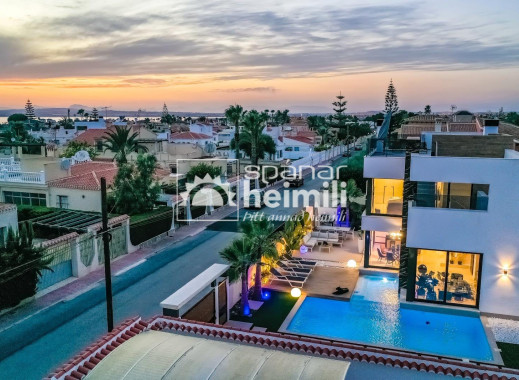 Endursala -  -
Torrevieja