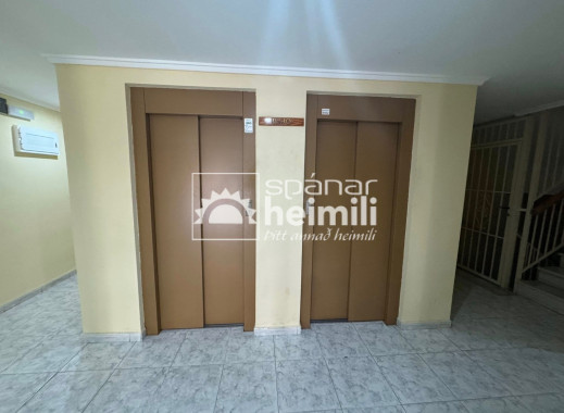 Endursala - Íbúð í fjölbýli -
Torrevieja