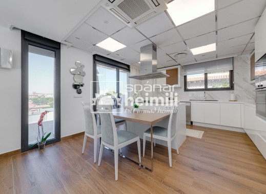 Endursala -  -
Los Altos/Los Balcones