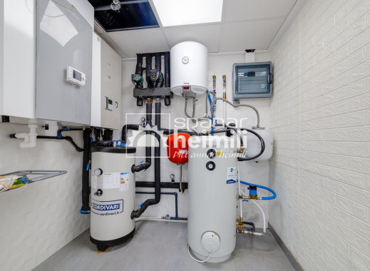 Endursala -  -
Los Altos/Los Balcones