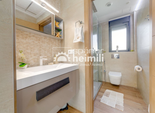 Endursala -  -
Los Altos/Los Balcones