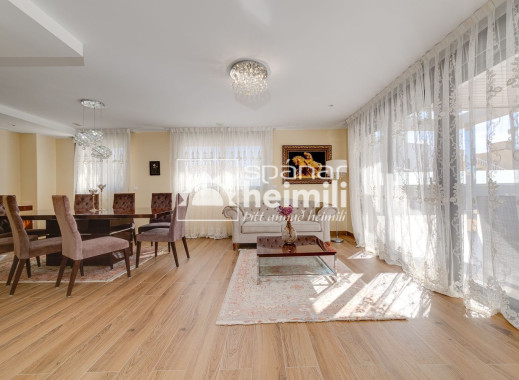 Endursala -  -
Los Altos/Los Balcones