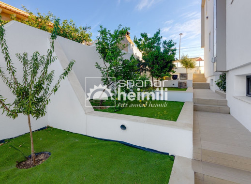 Endursala -  -
Los Altos/Los Balcones