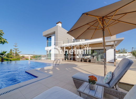 Endursala -  -
Los Altos/Los Balcones