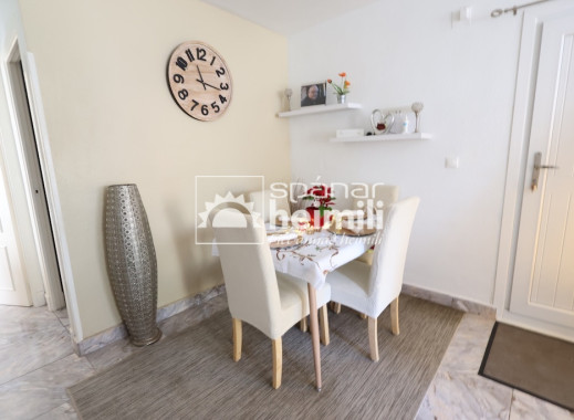 Herverkoop - Bungalow -
Torrevieja