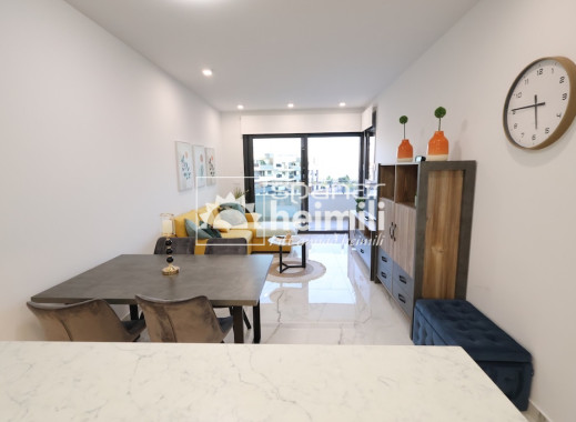 Endursala - Íbúð í fjölbýli -
Playa flamenca