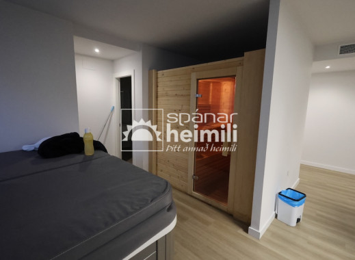 Endursala - Íbúð í fjölbýli -
Playa flamenca