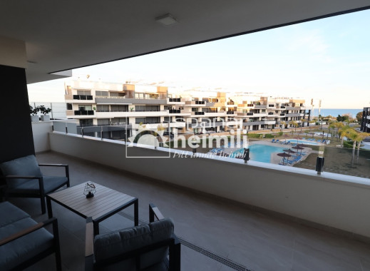 Endursala - Íbúð í fjölbýli -
Playa flamenca