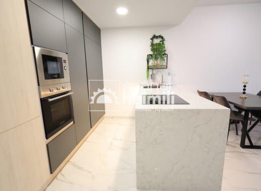 Endursala - Íbúð í fjölbýli -
Playa flamenca