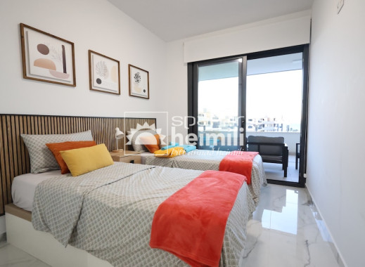 Endursala - Íbúð í fjölbýli -
Playa flamenca