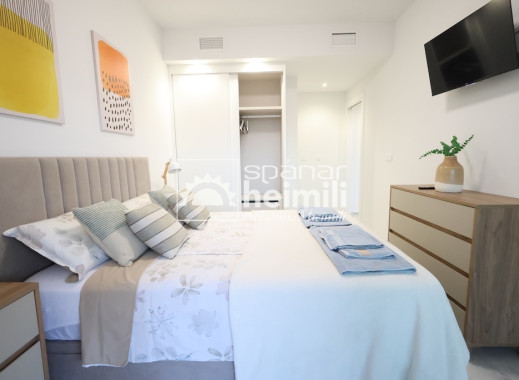 Endursala - Íbúð í fjölbýli -
Playa flamenca