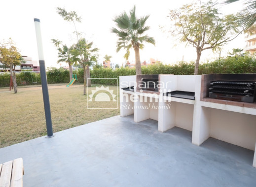 Endursala - Íbúð í fjölbýli -
Playa flamenca