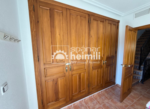 Endursala - Raðhús -
Cabo Roig