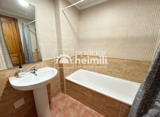 Endursala - Raðhús -
Cabo Roig