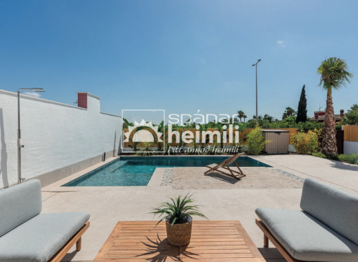 Langtímaleiga - Parhús  -
Daya Nueva/Dolores