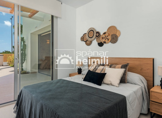 Langtímaleiga - Parhús  -
Daya Nueva/Dolores