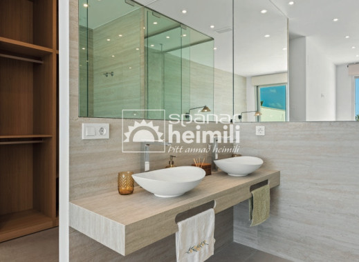 Langtímaleiga - Parhús  -
Daya Nueva/Dolores